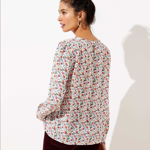 Loft blouse. - Picture 2 of 2